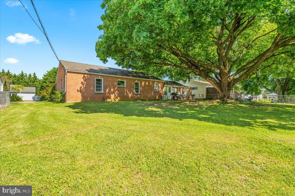 17625 YORK ROAD Hagerstown, MD 21740