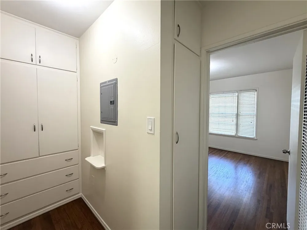1120 Monterey #8 Alhambra, CA 91801