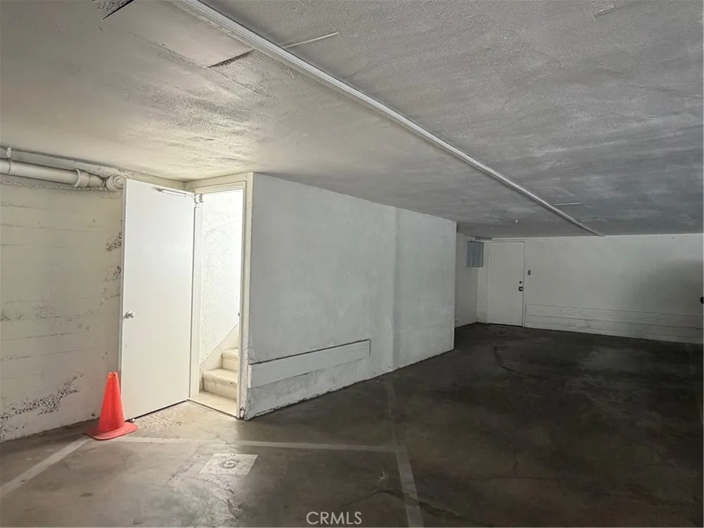 1120 Monterey #8 Alhambra, CA 91801