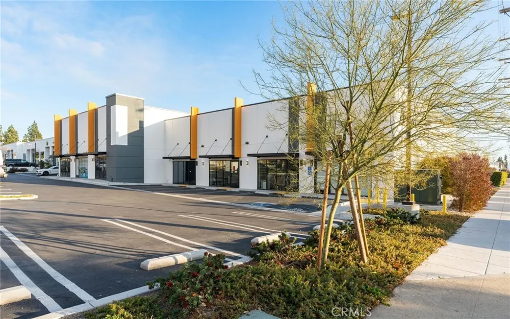 252 W Chestnut Monrovia, CA 91016