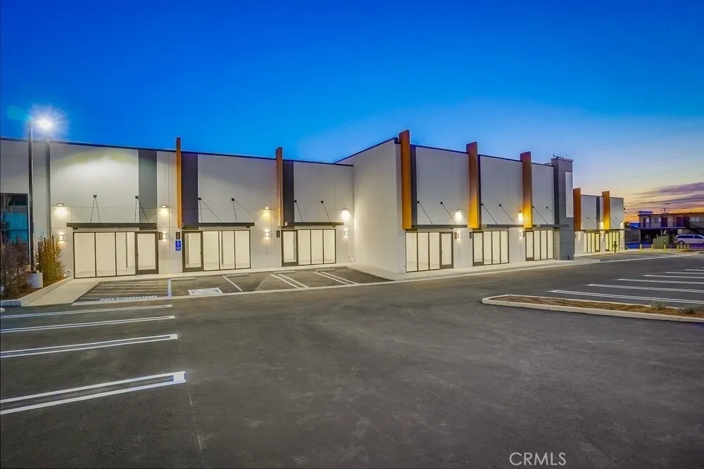 252 W Chestnut Monrovia, CA 91016