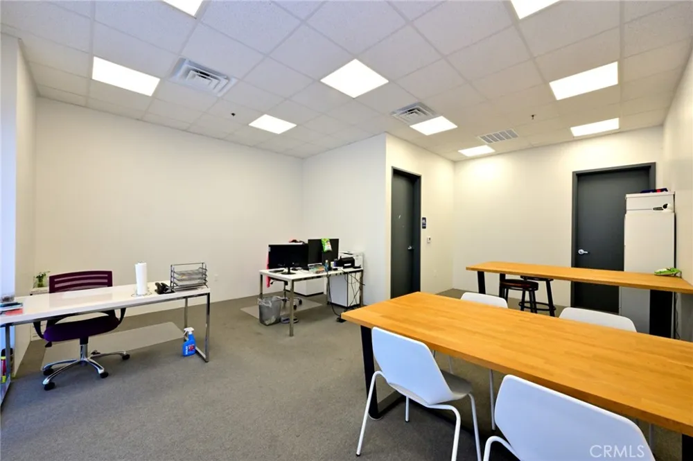 252 W Chestnut Monrovia, CA 91016