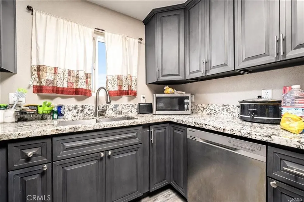 32257 Zircon Road Lucerne Valley, CA 92356