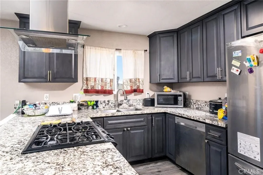 32257 Zircon Road Lucerne Valley, CA 92356