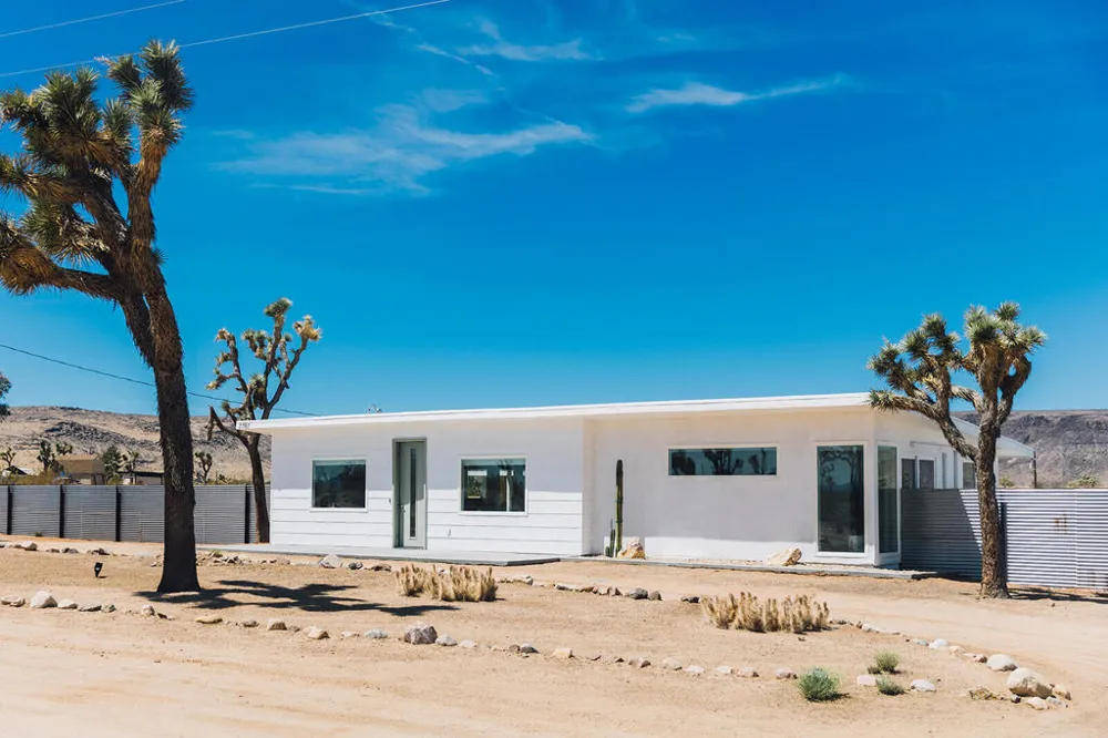 2742 Sage Avenue Yucca Valley, CA 92284