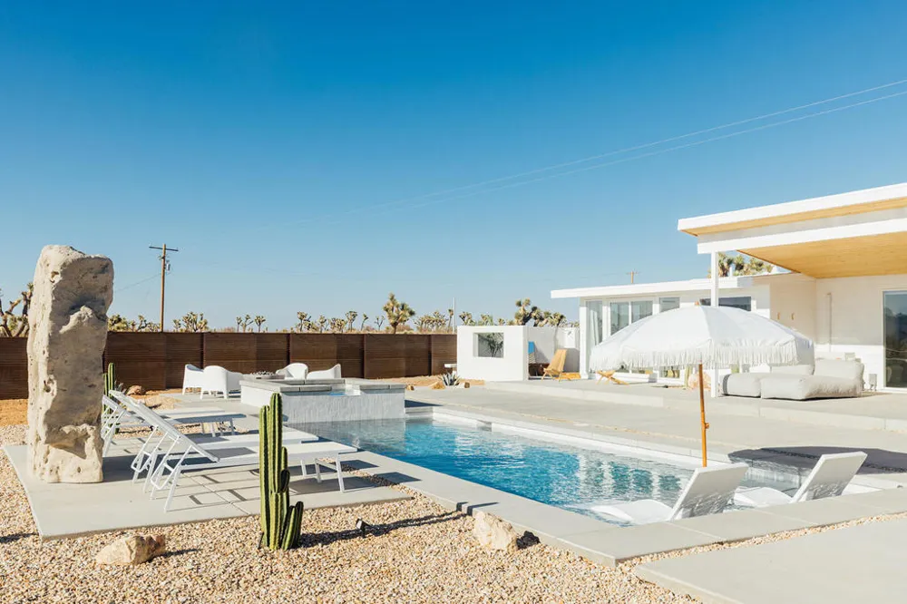 2742 Sage Avenue Yucca Valley, CA 92284