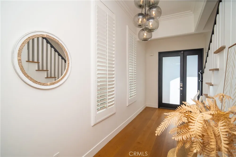 9401 Longden Temple City, CA 91780
