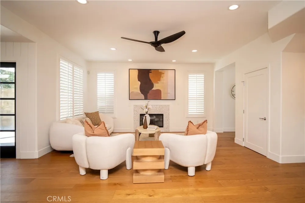 9401 Longden Temple City, CA 91780