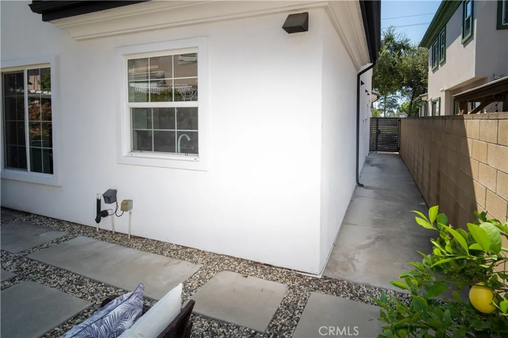 9401 Longden Temple City, CA 91780