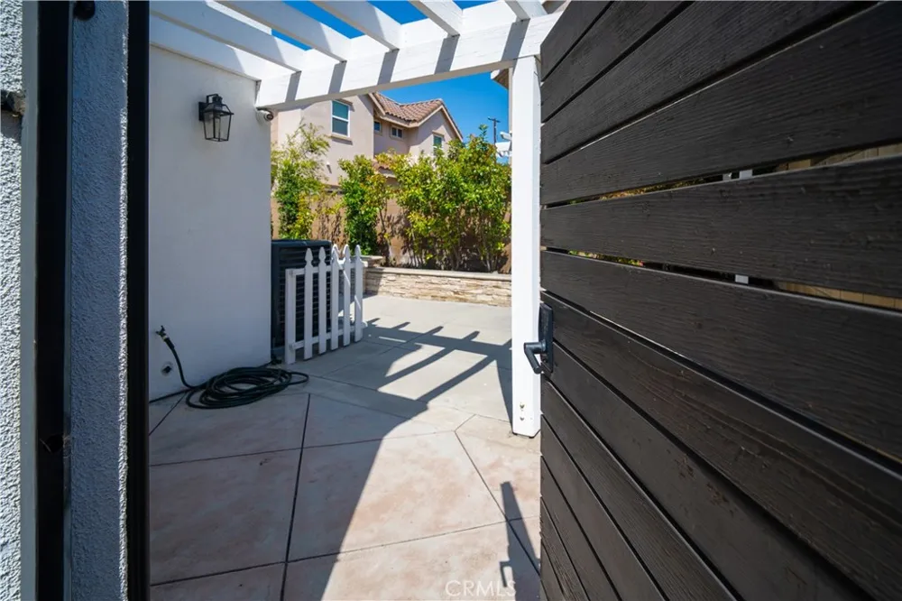9401 Longden Temple City, CA 91780
