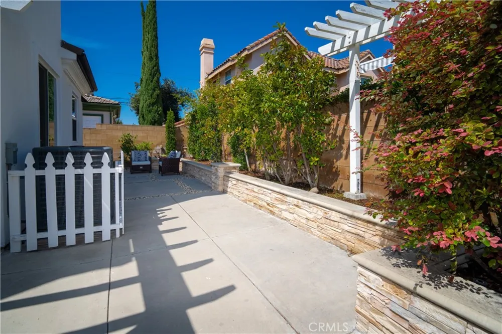 9401 Longden Temple City, CA 91780