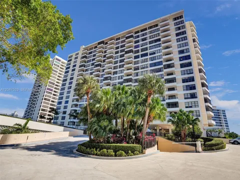 600 Three Islands Blvd #311