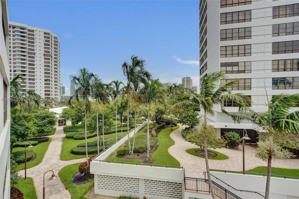 600 Three Islands Blvd #311 Hallandale Beach, FL 33009