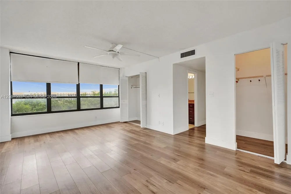 600 Three Islands Blvd #311 Hallandale Beach, FL 33009