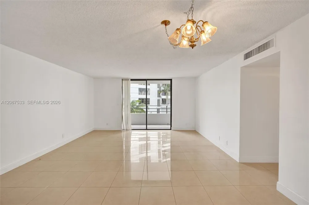 600 Three Islands Blvd #311 Hallandale Beach, FL 33009