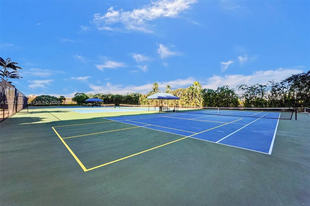 600 Three Islands Blvd #311 Hallandale Beach, FL 33009