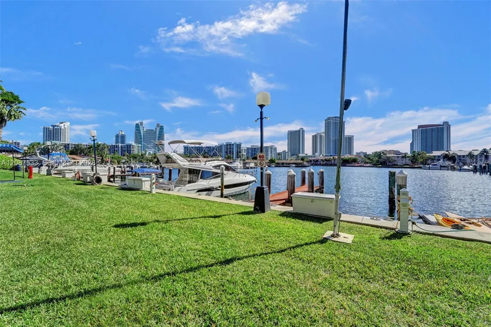 600 Three Islands Blvd #311 Hallandale Beach, FL 33009