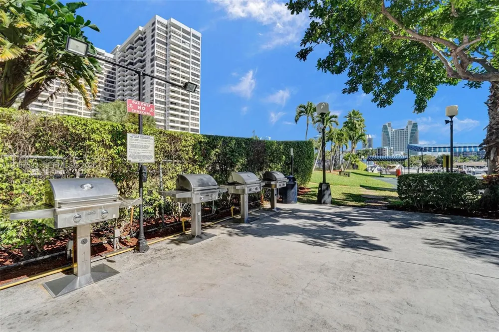 600 Three Islands Blvd #311 Hallandale Beach, FL 33009