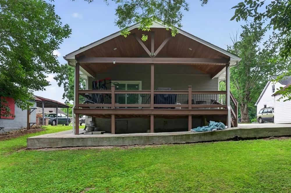 110 Edison St McMinnville, TN 37110