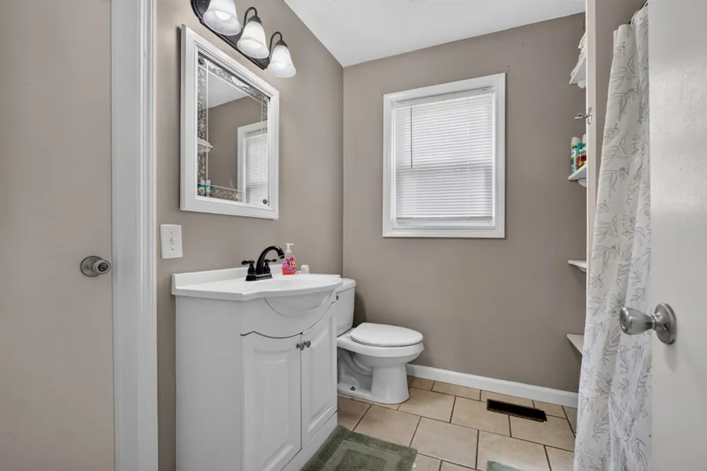 110 Edison St McMinnville, TN 37110