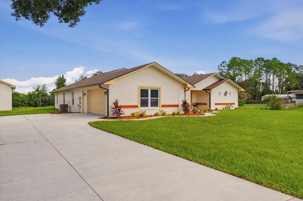1731 BRANGUS DRIVE Lakeland, FL 33810