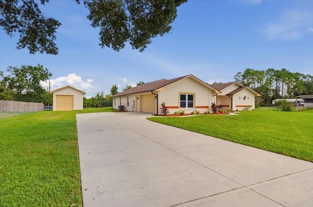 1731 BRANGUS DRIVE Lakeland, FL 33810