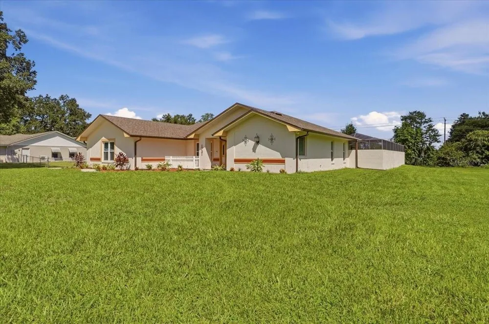1731 BRANGUS DRIVE Lakeland, FL 33810