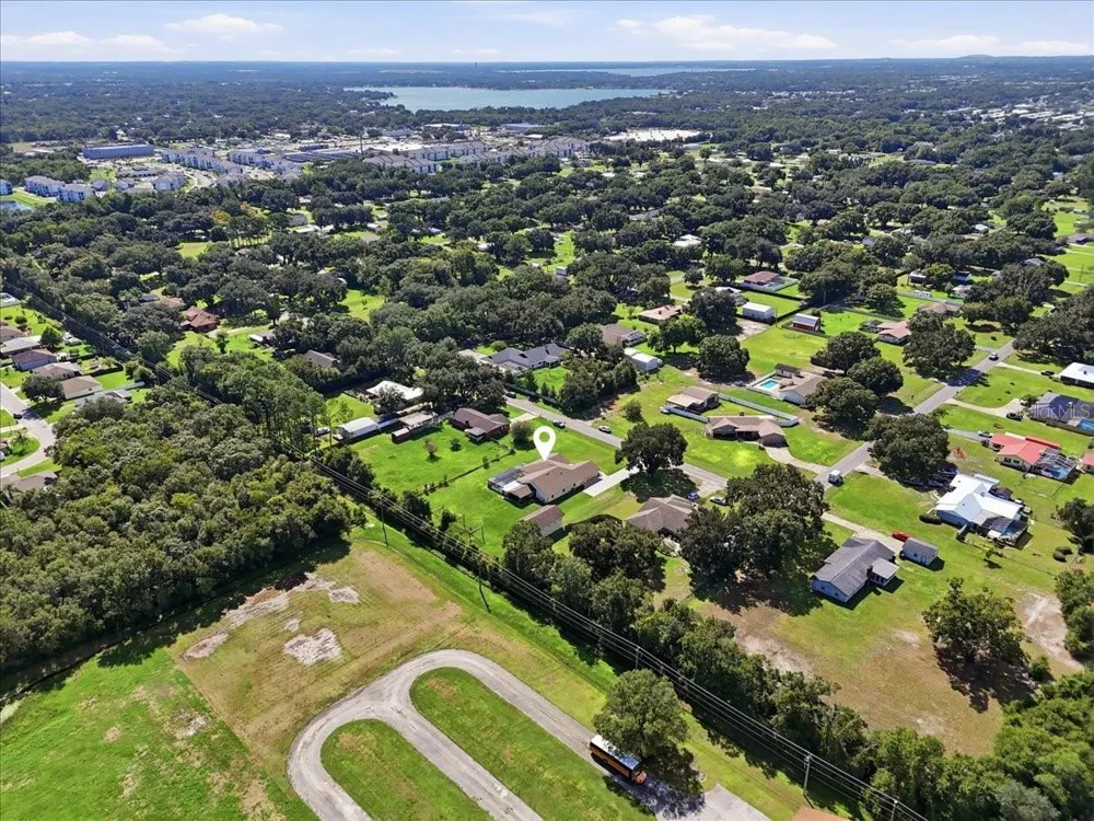 1731 BRANGUS DRIVE Lakeland, FL 33810