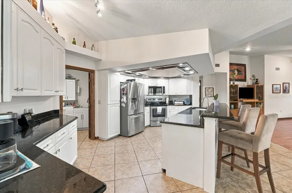 1731 BRANGUS DRIVE Lakeland, FL 33810