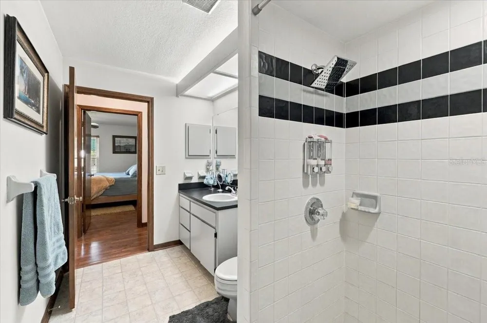 1731 BRANGUS DRIVE Lakeland, FL 33810