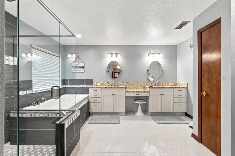 1731 BRANGUS DRIVE Lakeland, FL 33810