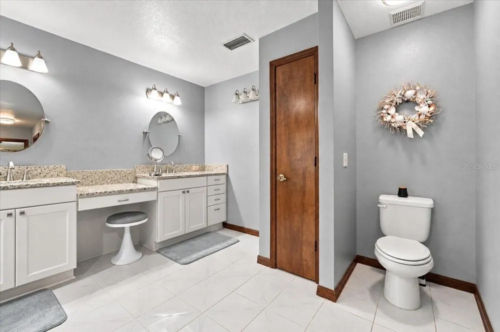 1731 BRANGUS DRIVE Lakeland, FL 33810