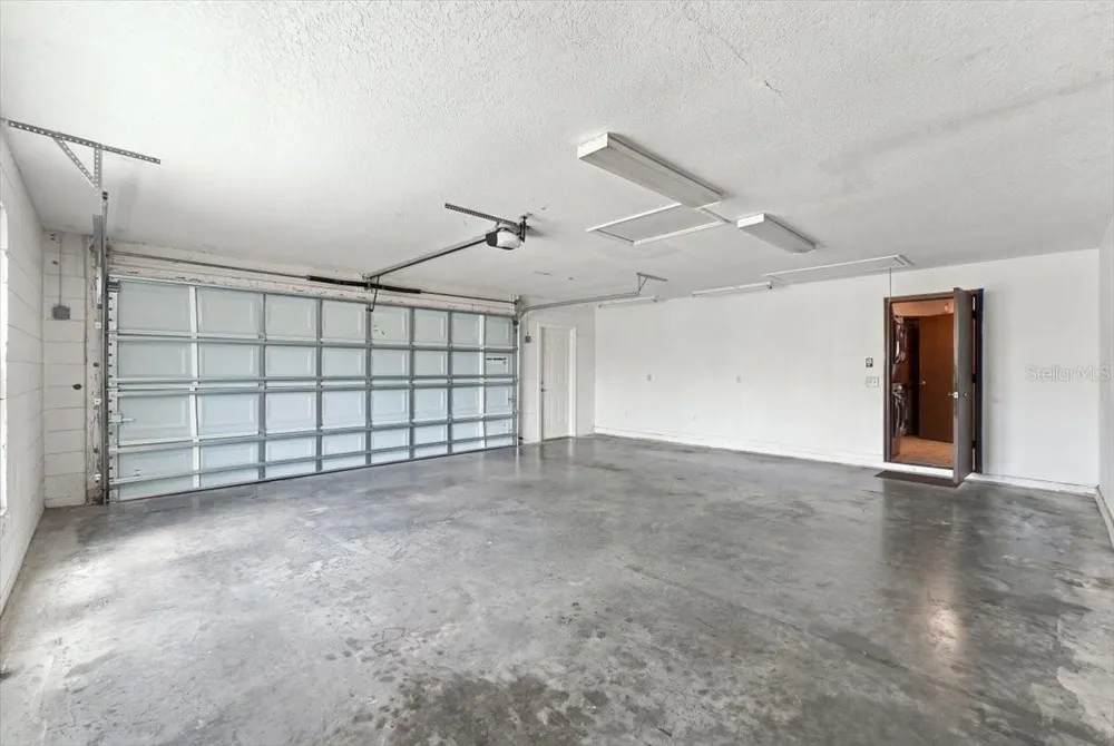 1731 BRANGUS DRIVE Lakeland, FL 33810