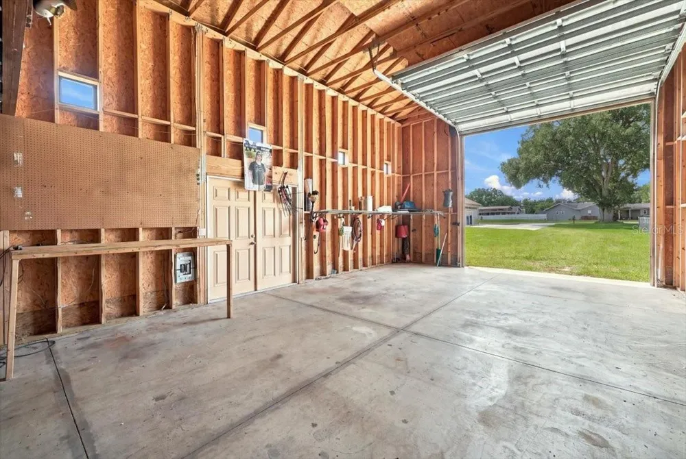 1731 BRANGUS DRIVE Lakeland, FL 33810