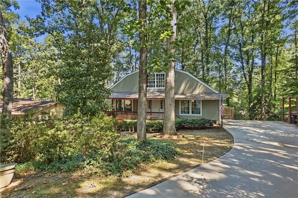 2867 Bob White Drive Duluth, GA 30096
