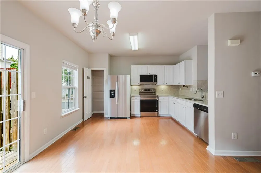 2193 Landing Walk Drive Duluth, GA 30097
