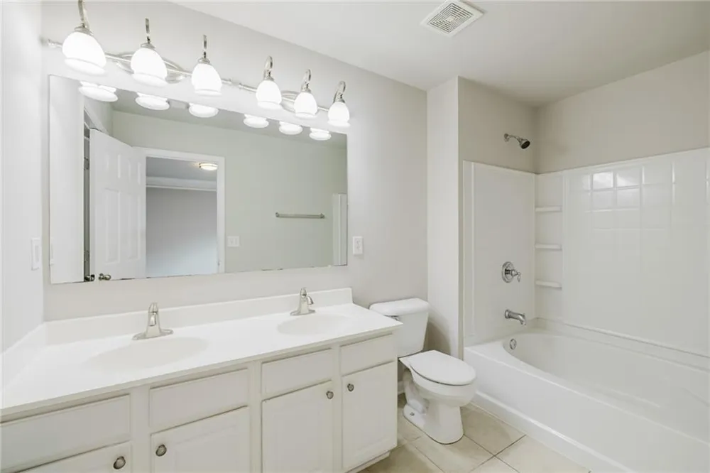 2193 Landing Walk Drive Duluth, GA 30097