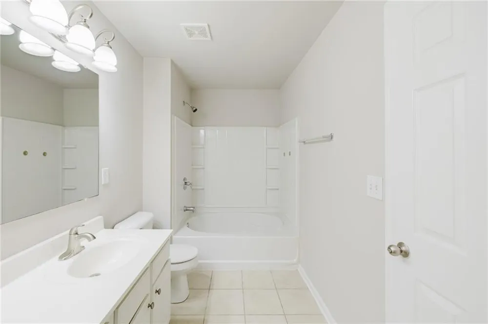 2193 Landing Walk Drive Duluth, GA 30097