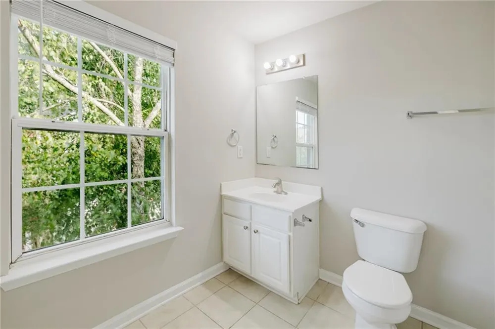 2193 Landing Walk Drive Duluth, GA 30097