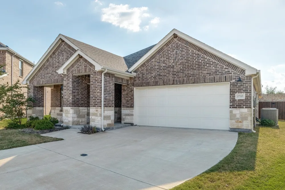 4700 Shamrock Hill Lane McKinney, TX 75071