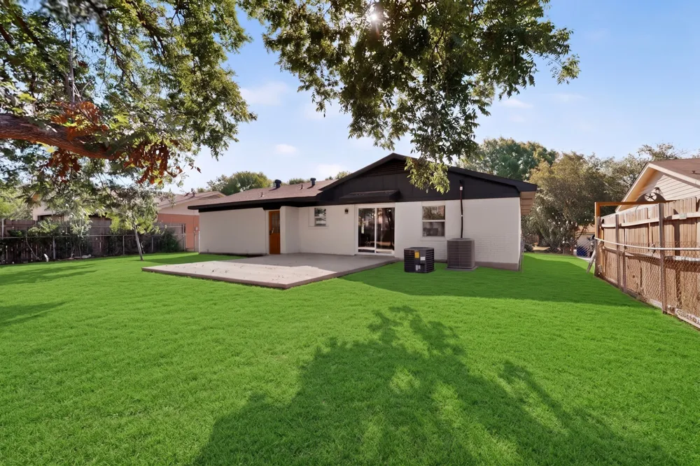 3241 Santiago Drive Mesquite, TX 75150
