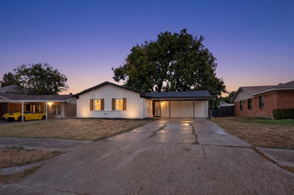 3241 Santiago Drive Mesquite, TX 75150
