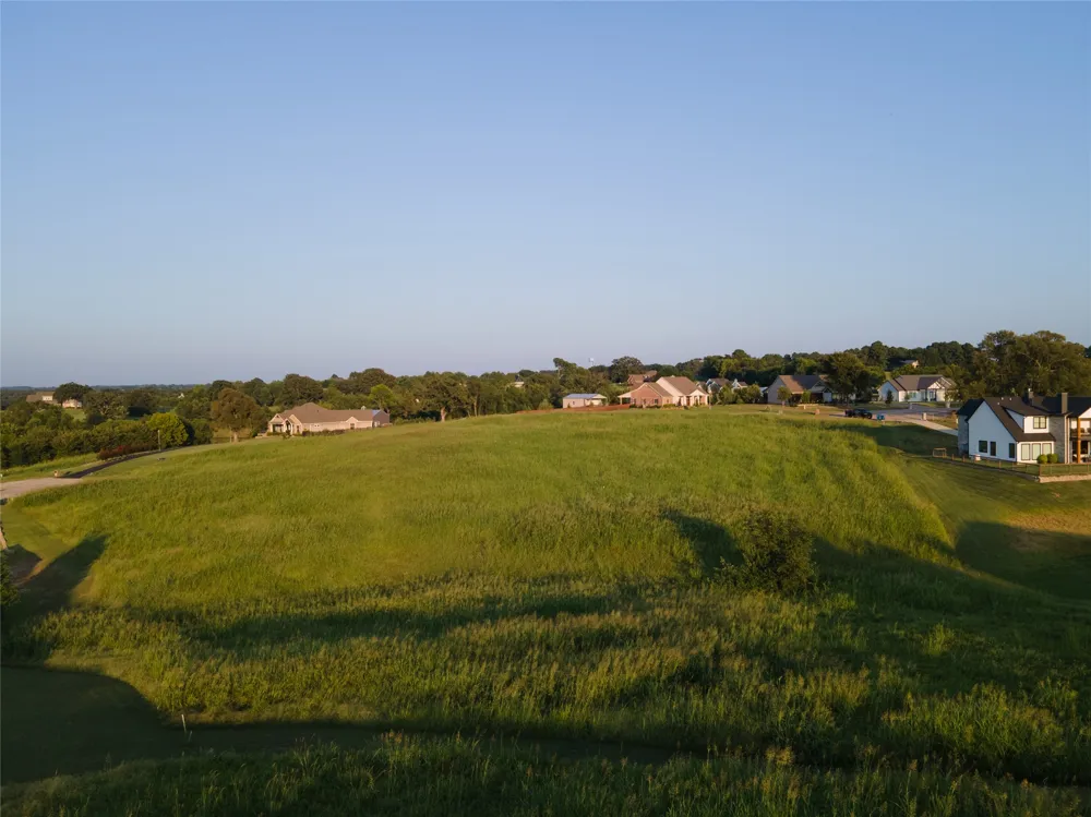 Water View Court Athens, TX 75752