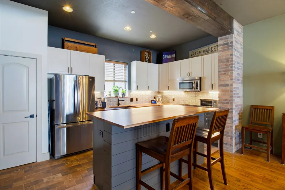 4211 Rawlins Street #347 Dallas, TX 75219
