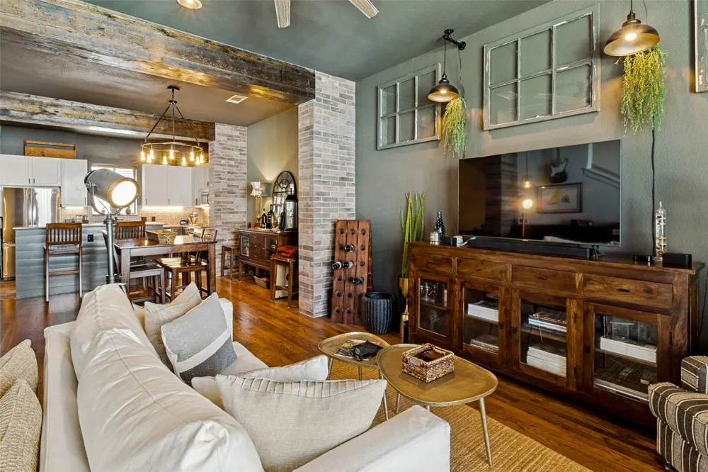 4211 Rawlins Street #347 Dallas, TX 75219