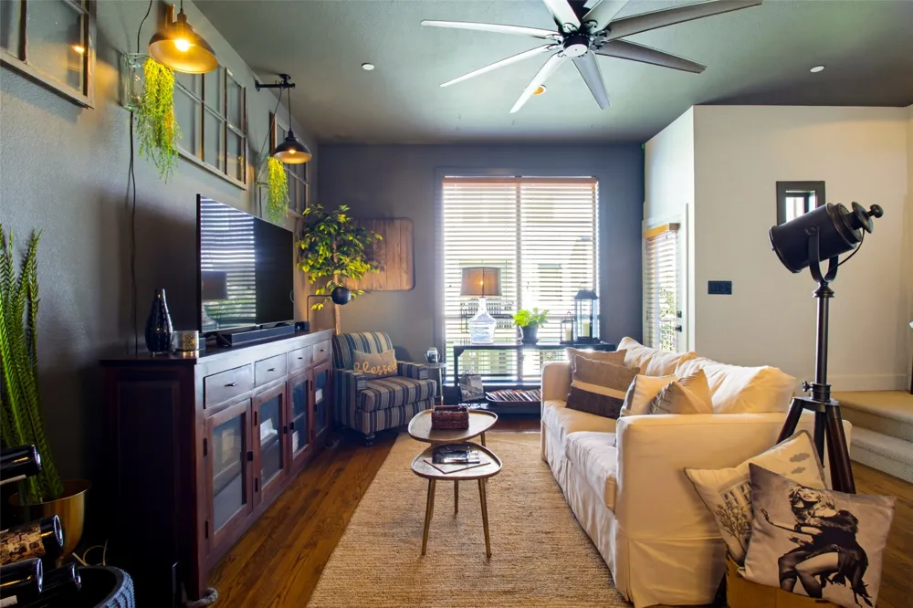 4211 Rawlins Street #347 Dallas, TX 75219