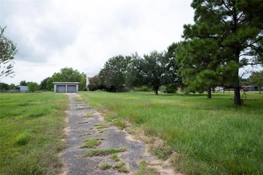 6412 Avenue M Santa Fe, TX 77510