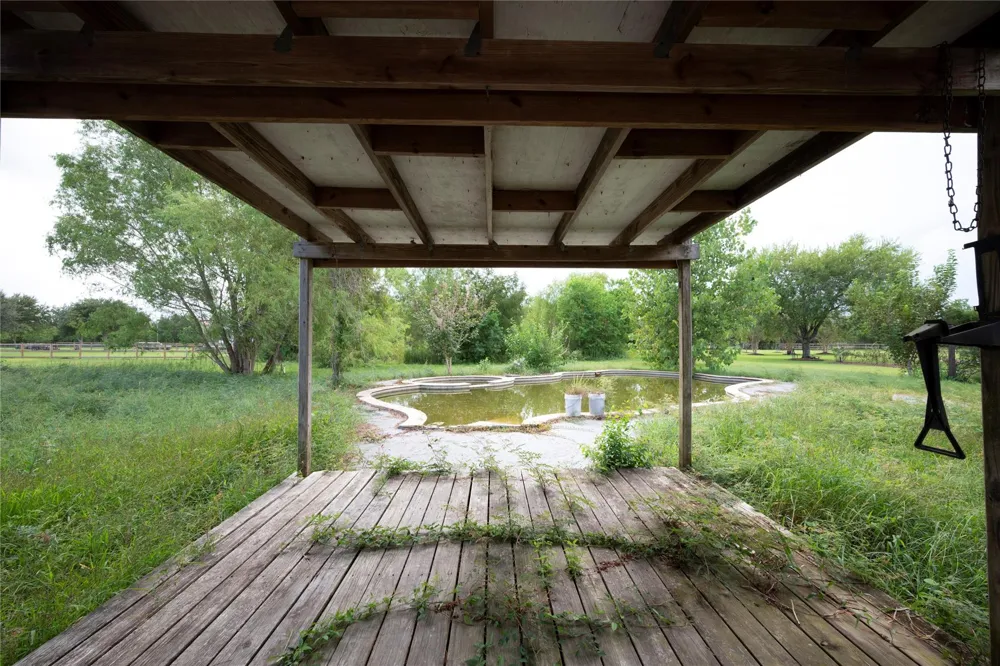 6412 Avenue M Santa Fe, TX 77510
