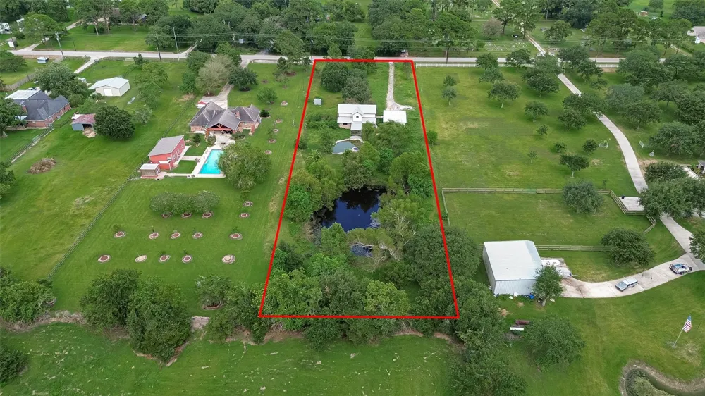 6412 Avenue M Santa Fe, TX 77510