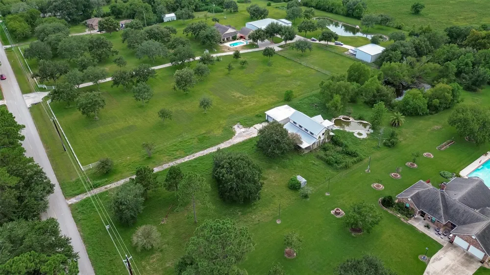 6412 Avenue M Santa Fe, TX 77510